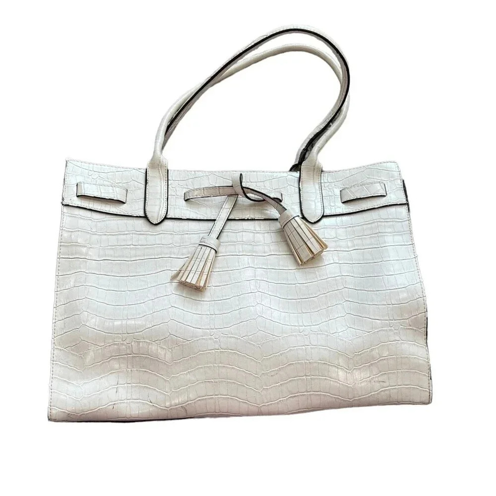 Bueno White Faux Leather Shoulder Bag